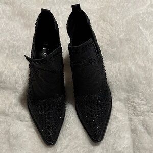Elegant Black Women's Shoes